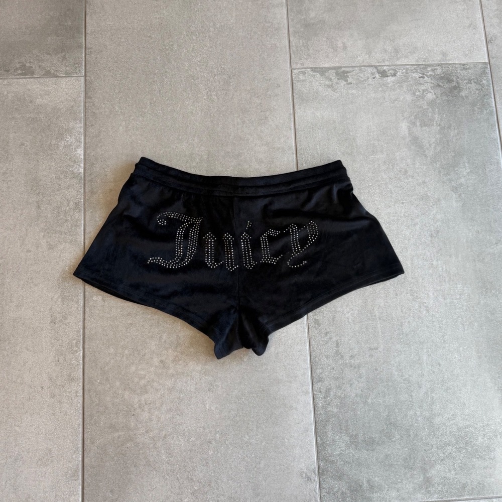 Juicy Couture Black Velour Rhinestone Y2K Mid Rise Booty Shorts Women's M